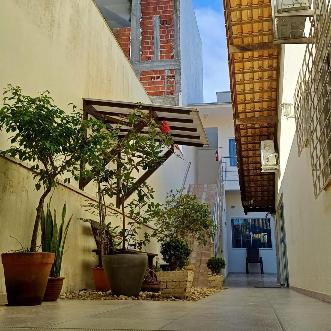 Pousada Vila Regina Penha  Extérieur photo
